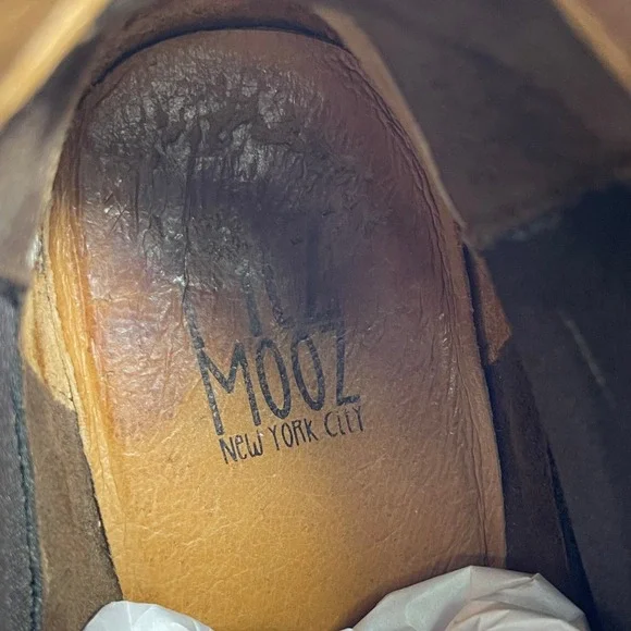 Miz Mooz LEWIS Chelsea Boots Booties Brown Leather Pull On Women's Size 8.5 US - Picture 10 of 12